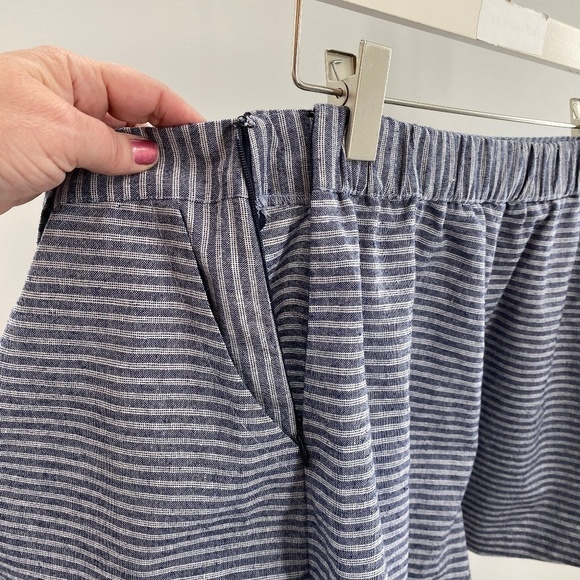 Lush short size Small - Picture 5 of 6